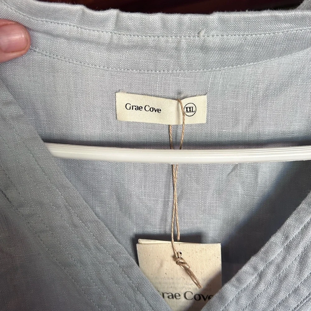 Grae Cove linen top - Picture 2 of 4
